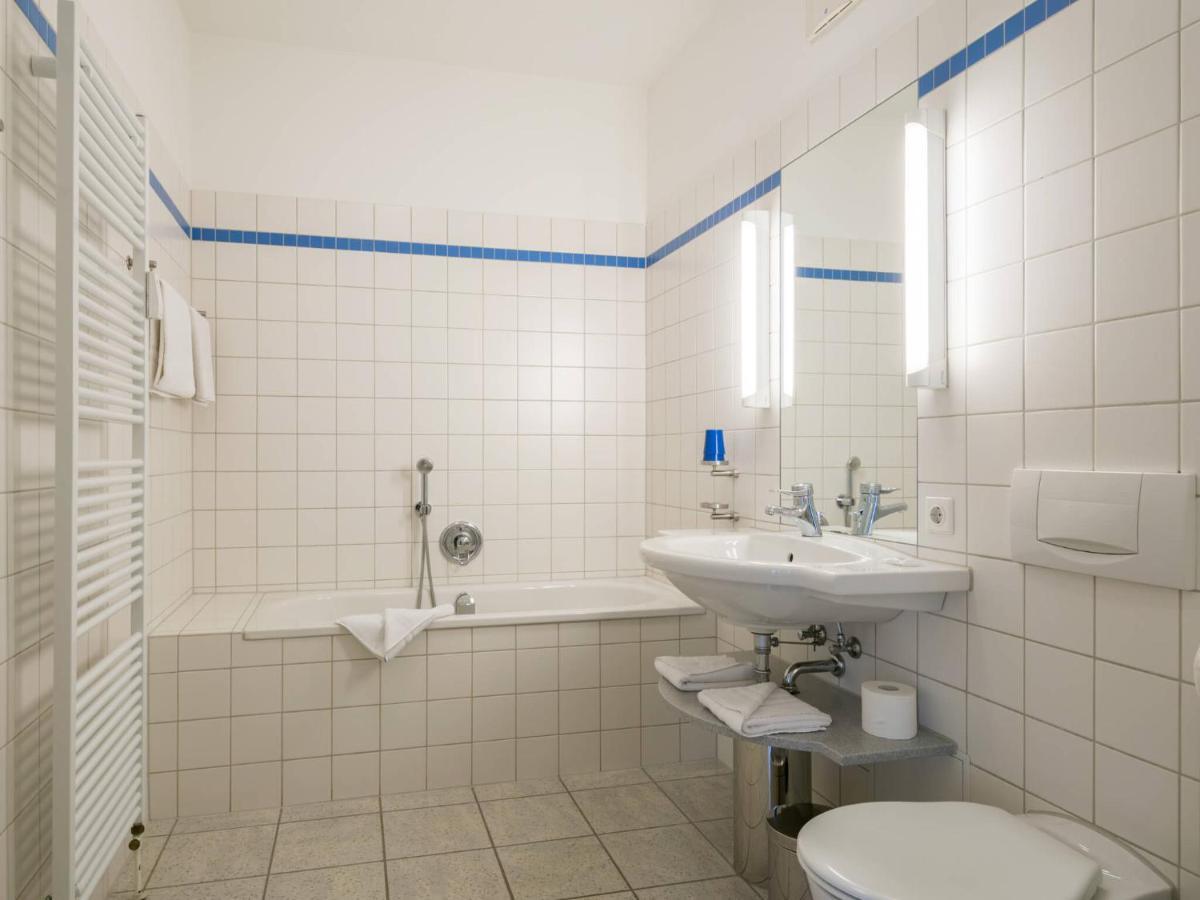 Kaiservillen Heringsdorf - 1-Raum-Ferienwohnung Mit Balkon Dr3 Екстер'єр фото